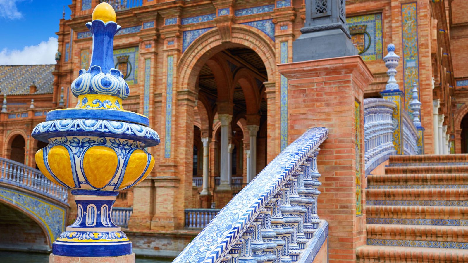 Andalusia location services